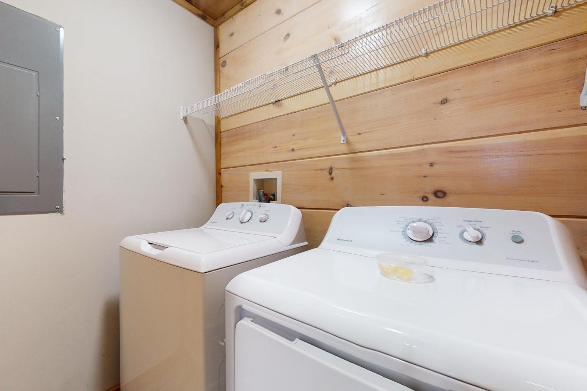 Bear Cove Falls ピジョンフォージ 部屋 写真